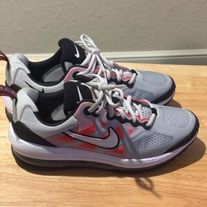 Nike Air Max size 7Y